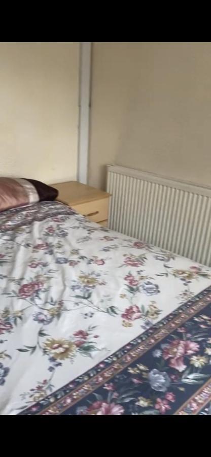 132 Apartment Bushbury Luaran gambar